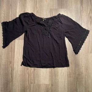 Melissa Page Black Peek Shoulder M Blouse